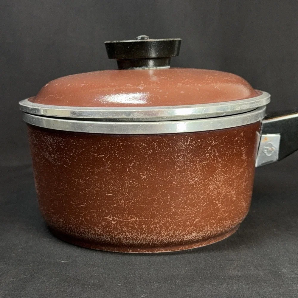 Vintage Club 2 Qt Saucepan With‎ Lid Brown Aluminum Gas Electric Cookware 7in